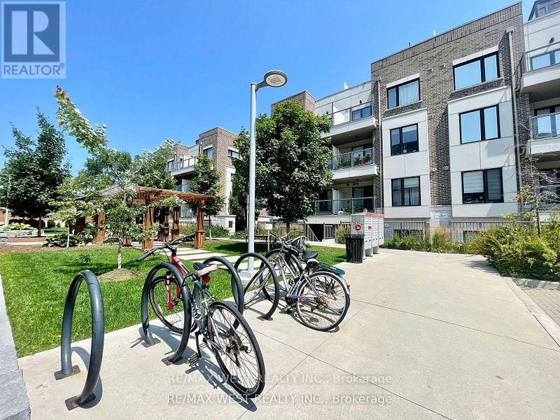 213 - 252 Royal York Road, Toronto, Ontario  M8V 2V9 - Photo 8 - W13755292
