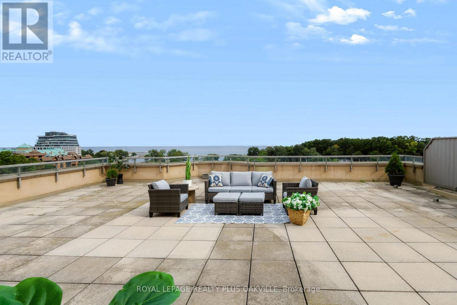 712 - 2511 Lakeshore Road W, Oakville, Ontario  L6L 6L9 - Photo 33 - W13755296