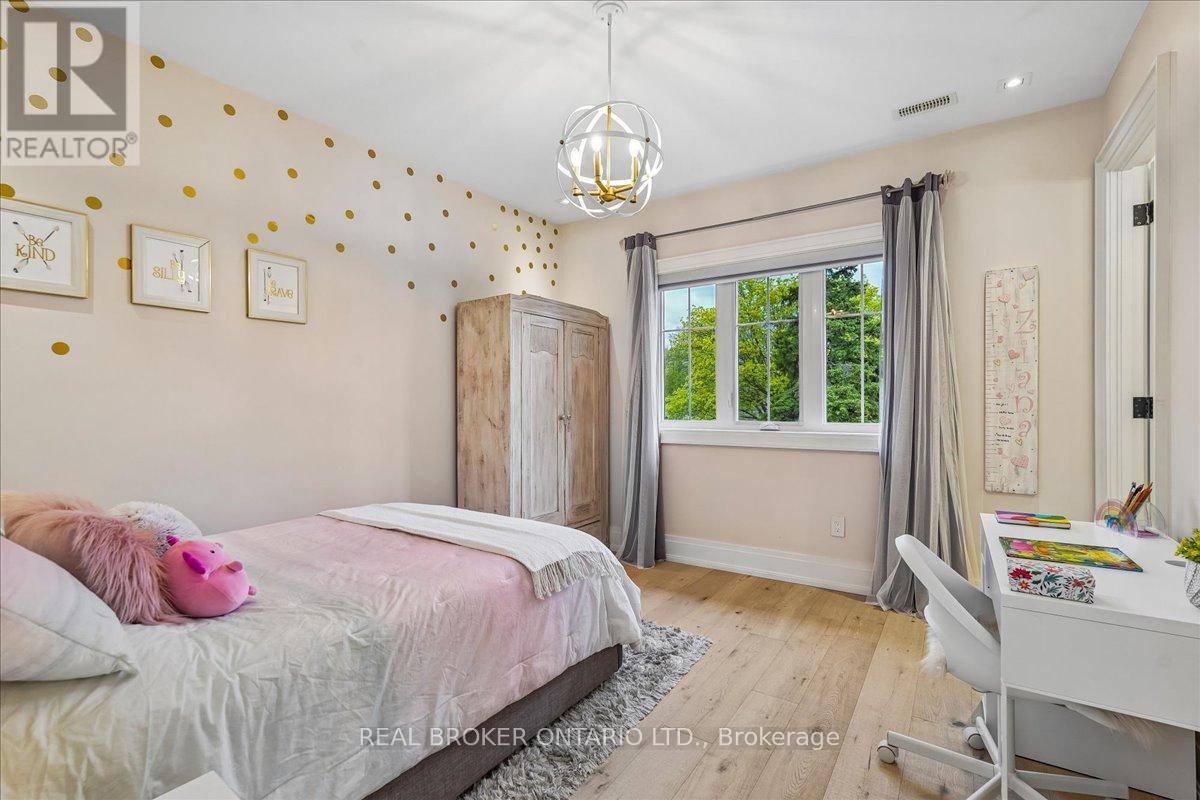 1445 Skyline Drive, Mississauga, Ontario  L5E 2W3 - Photo 37 - W13755330