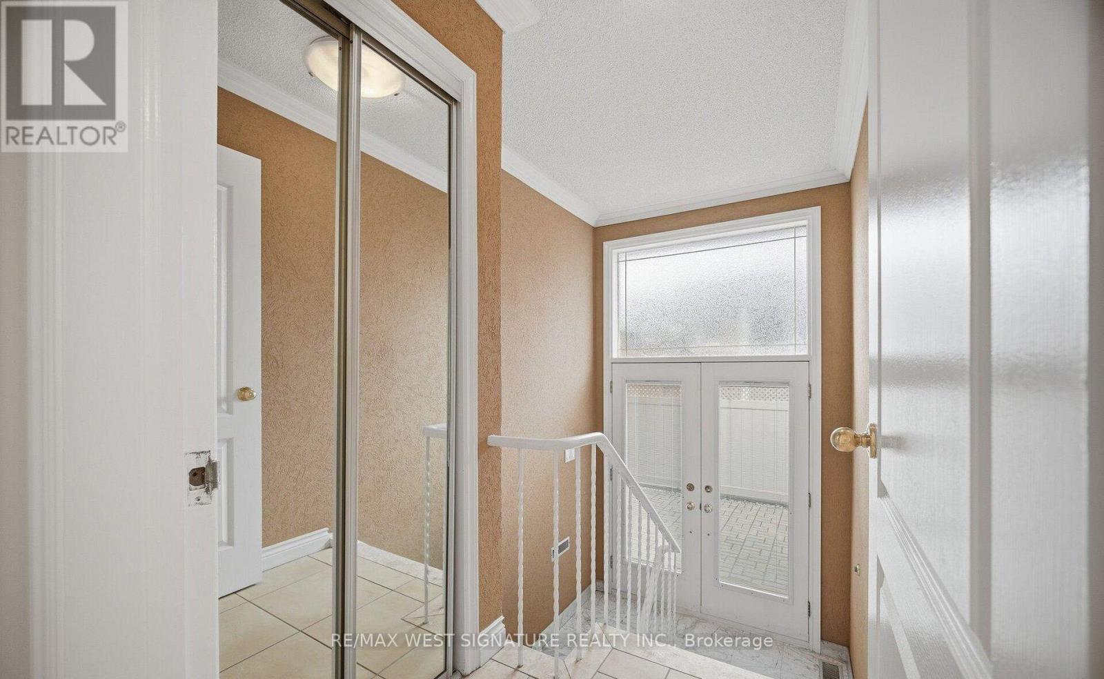 36 Windsor Road, Toronto, Ontario  M9R 3G4 - Photo 15 - W13755364
