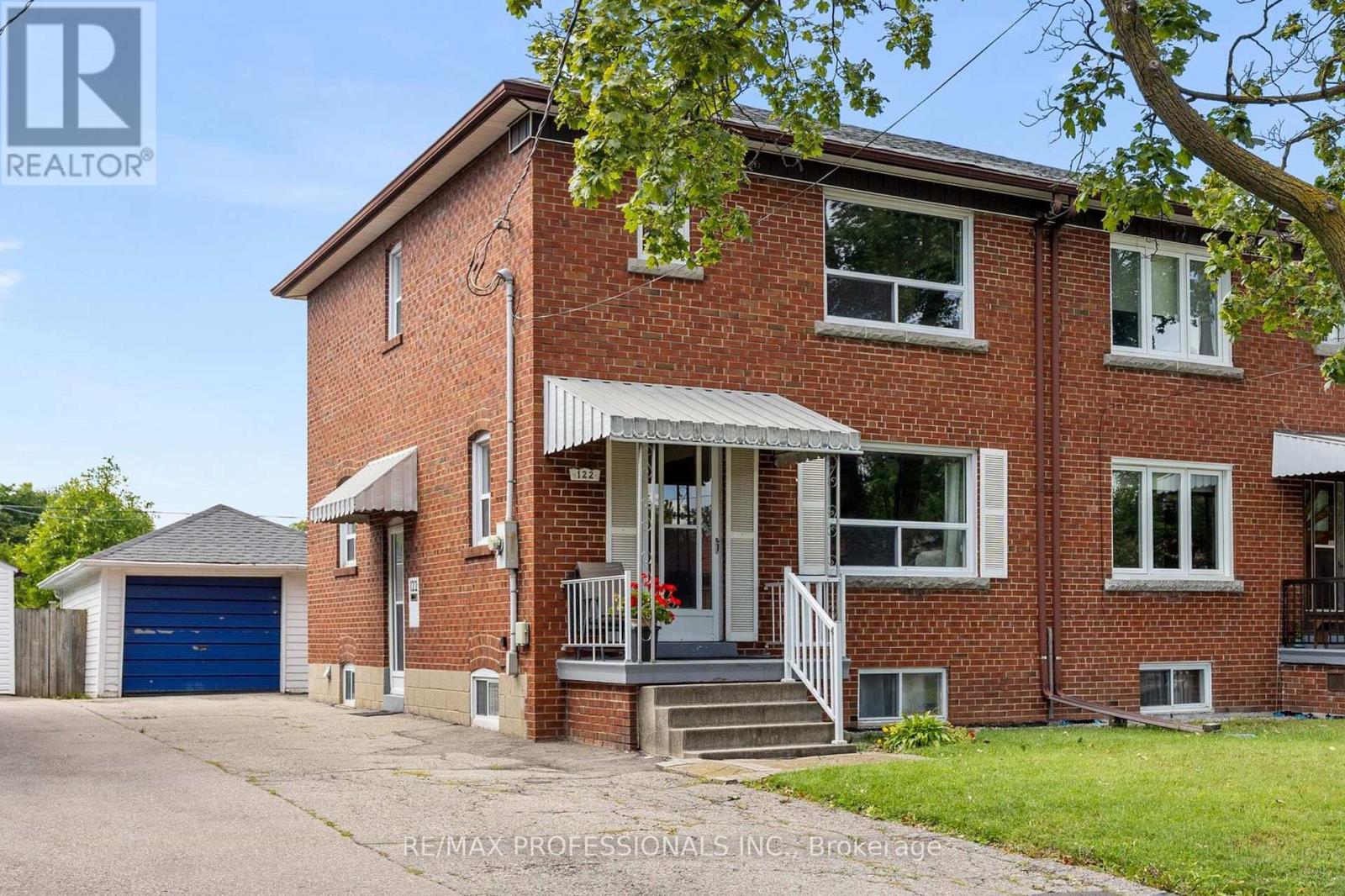 122 Treeview Drive, Toronto, Ontario  M8W 4C3 - Photo 1 - W13755400