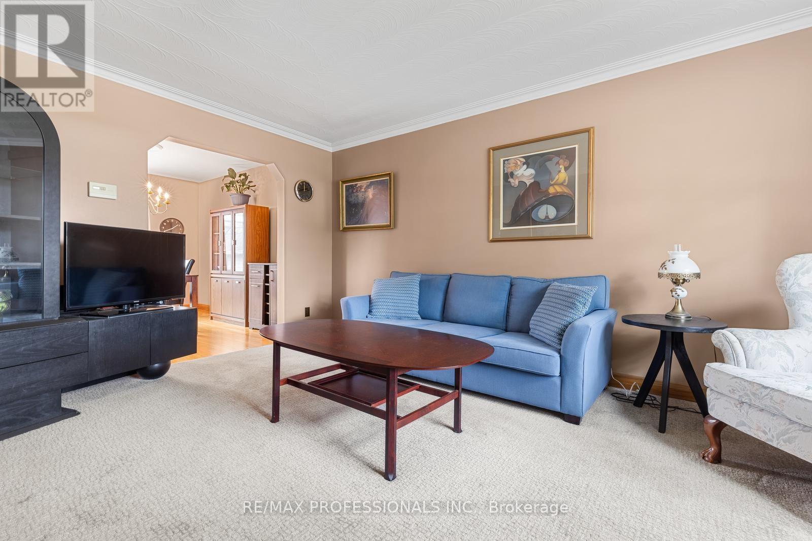 122 Treeview Drive, Toronto, Ontario  M8W 4C3 - Photo 13 - W13755400