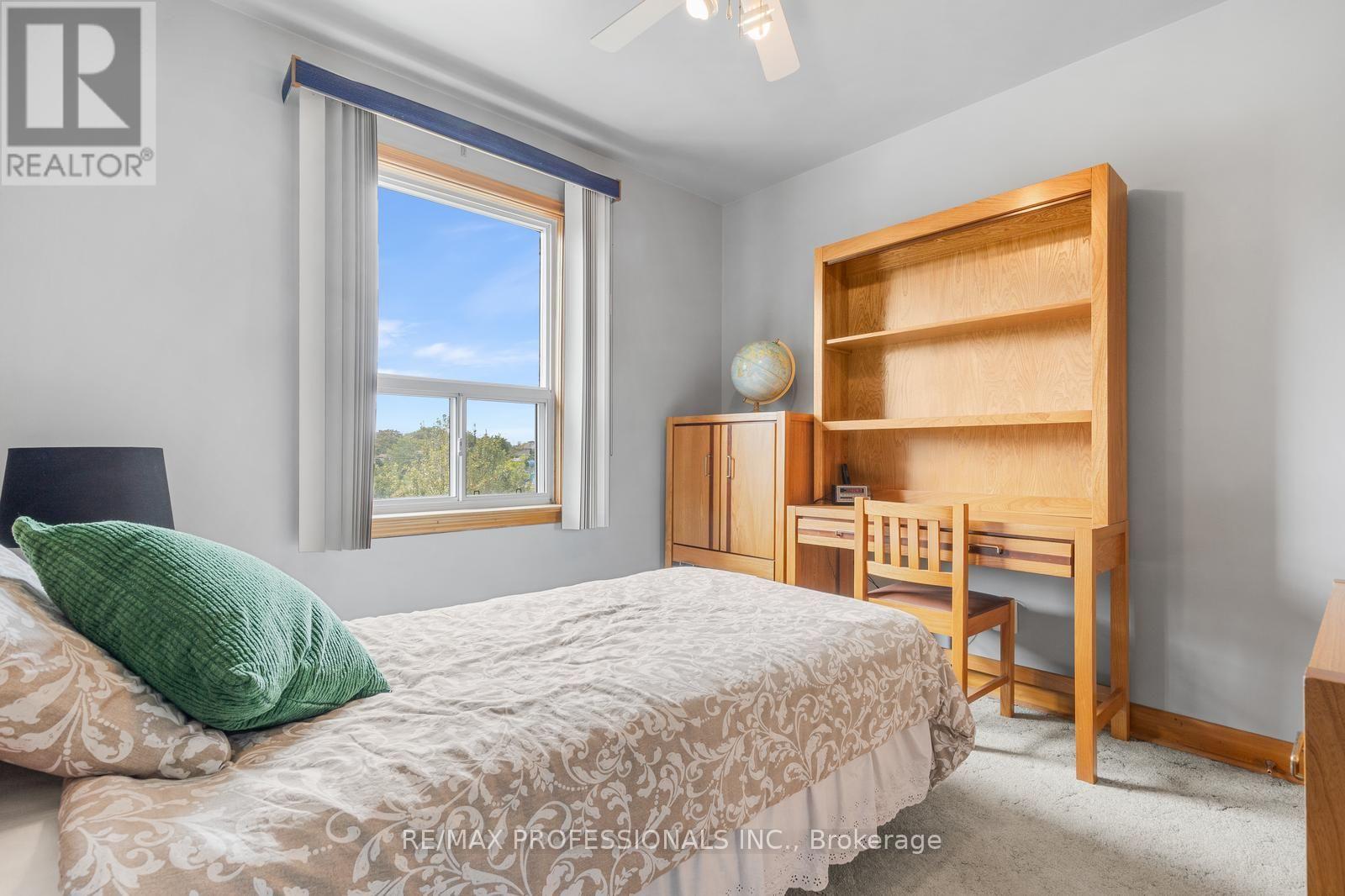 122 Treeview Drive, Toronto, Ontario  M8W 4C3 - Photo 21 - W13755400