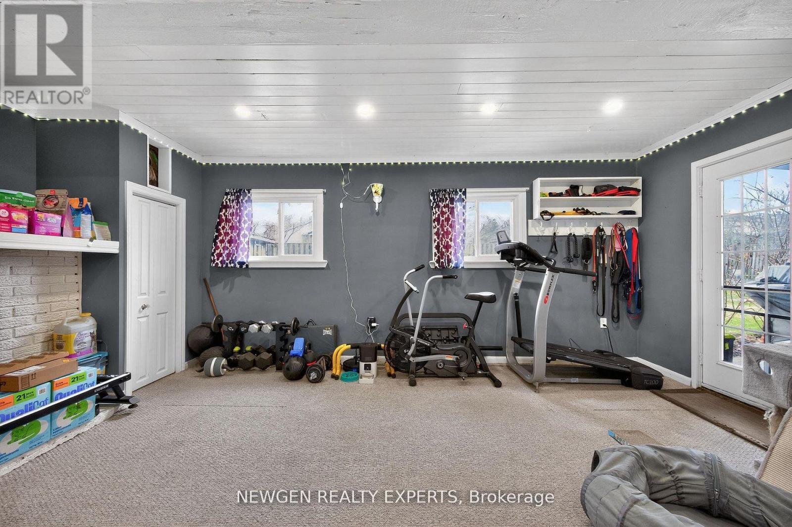 63 Faludon Drive, Halton Hills, Ontario  L7G 1H9 - Photo 15 - W13755446