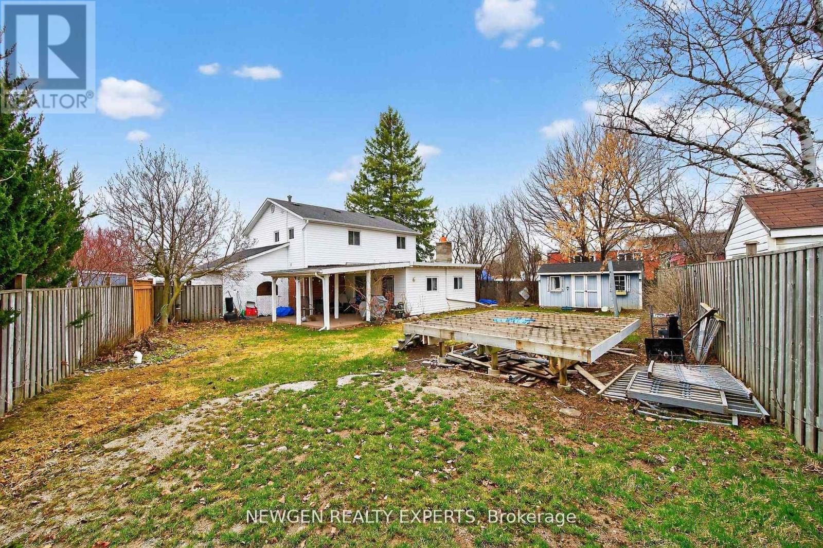 63 Faludon Drive, Halton Hills, Ontario  L7G 1H9 - Photo 37 - W13755446