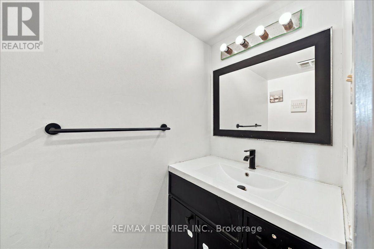 1711 - 4 Kings Cross Road, Brampton, Ontario  L6T 3X8 - Photo 15 - W13755456