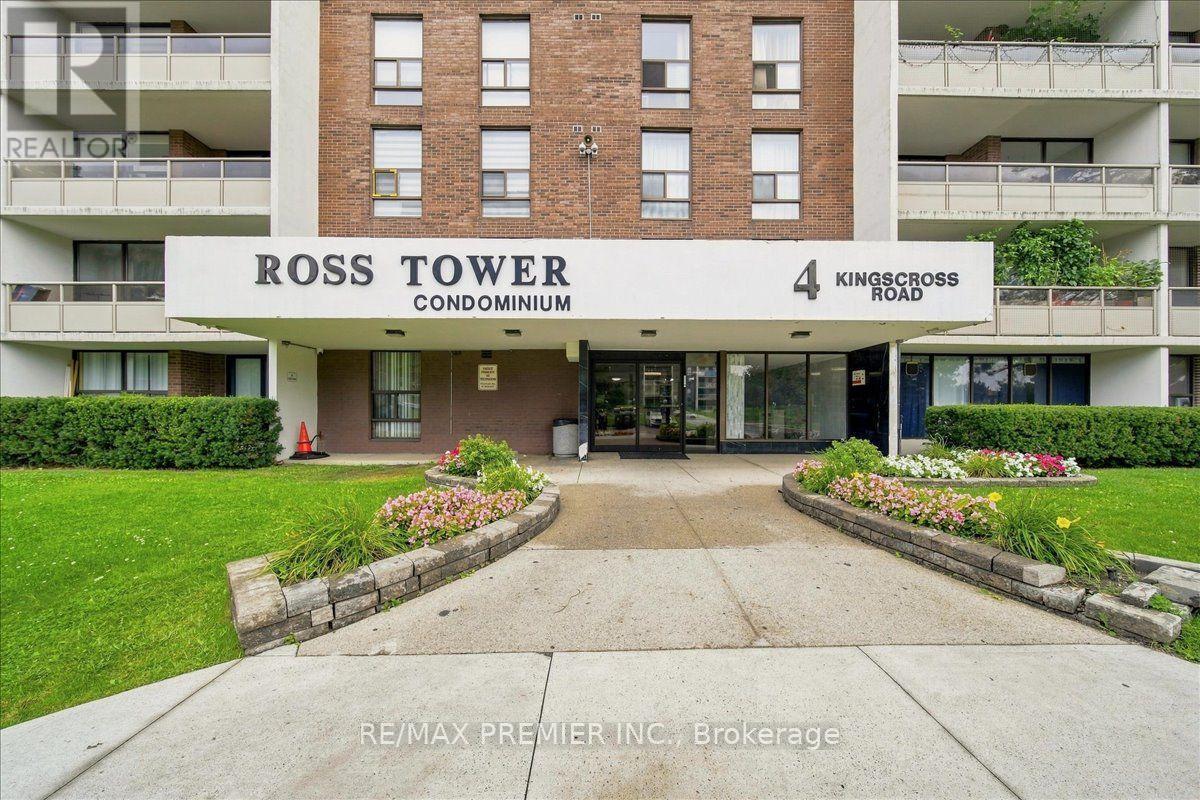 1711 - 4 Kings Cross Road, Brampton, Ontario  L6T 3X8 - Photo 3 - W13755456