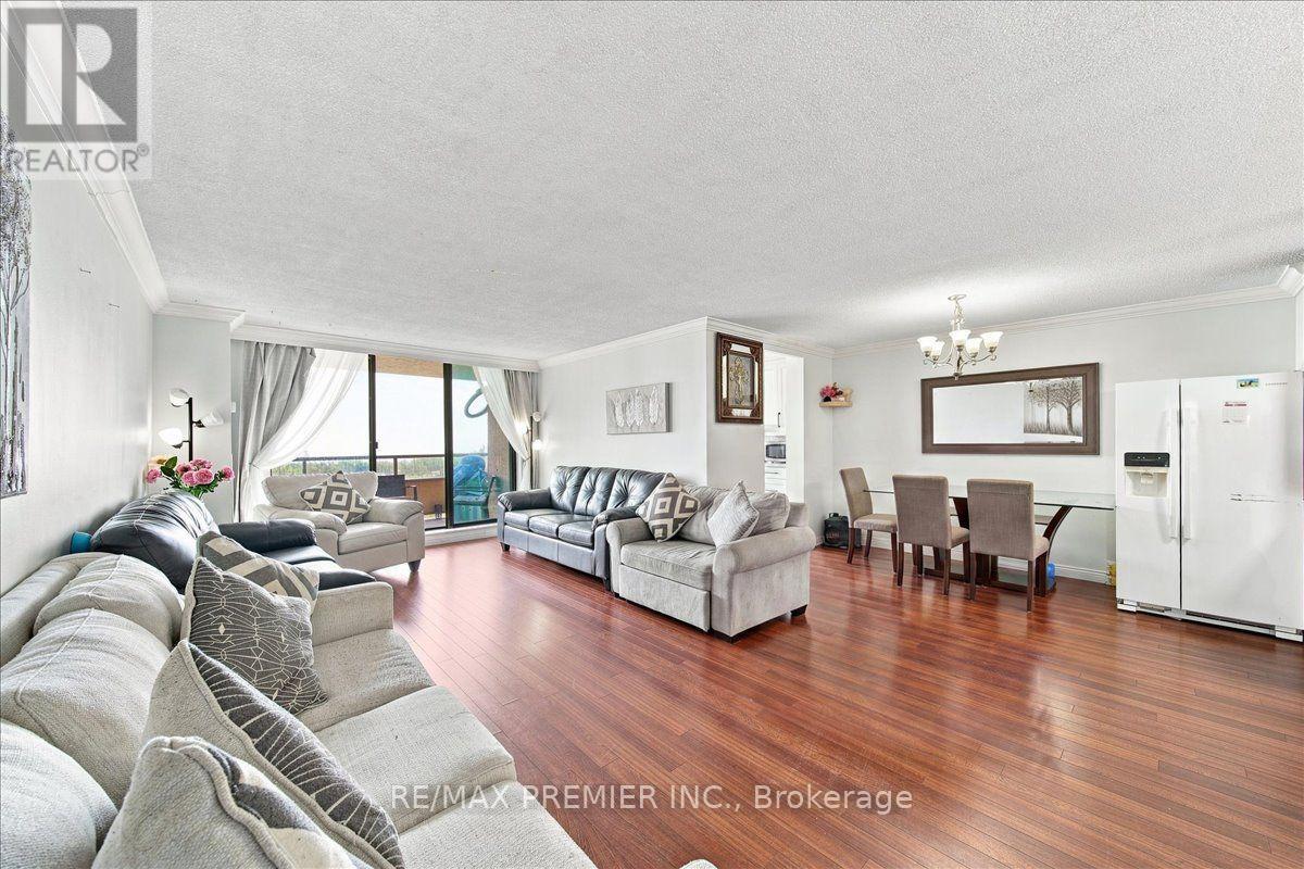 1711 - 4 Kings Cross Road, Brampton, Ontario  L6T 3X8 - Photo 6 - W13755456