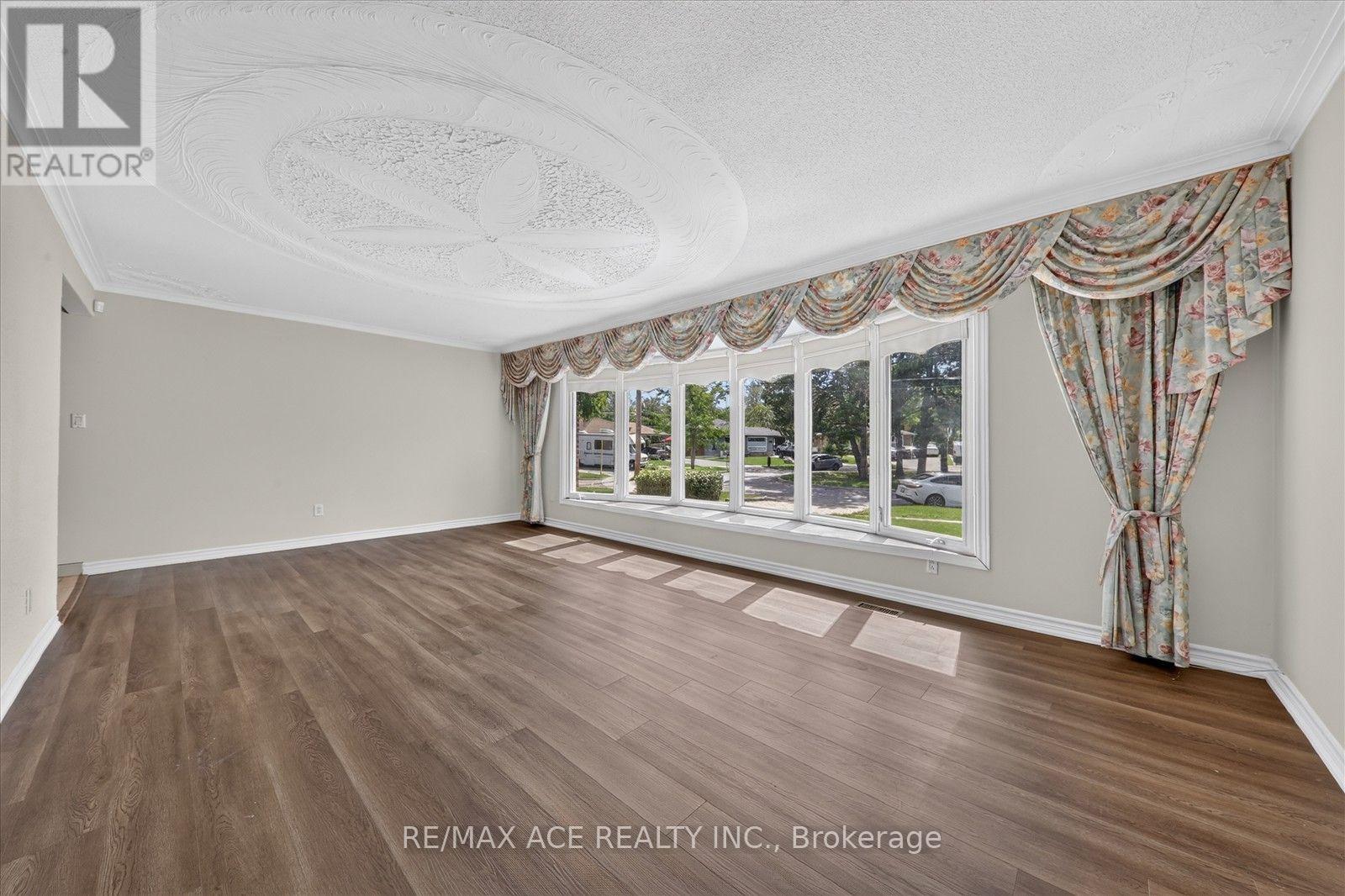 3 Pipestone Place, Toronto, Ontario  M9W 3V4 - Photo 12 - W13755530