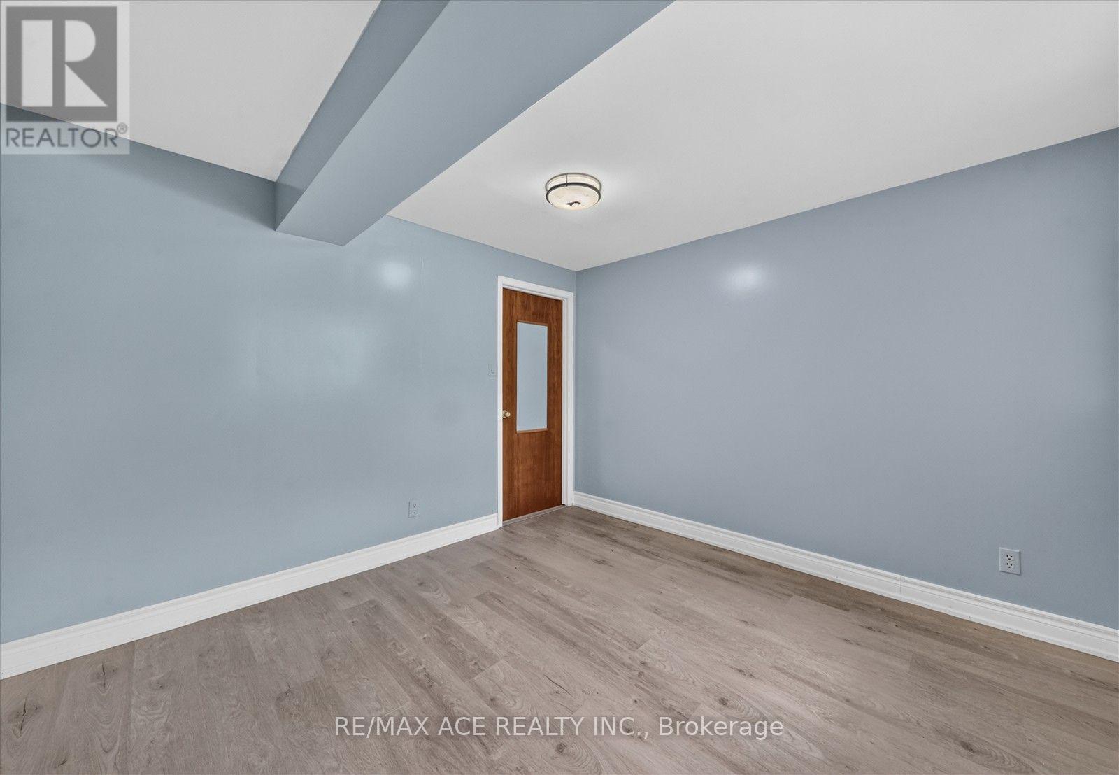 3 Pipestone Place, Toronto, Ontario  M9W 3V4 - Photo 35 - W13755530