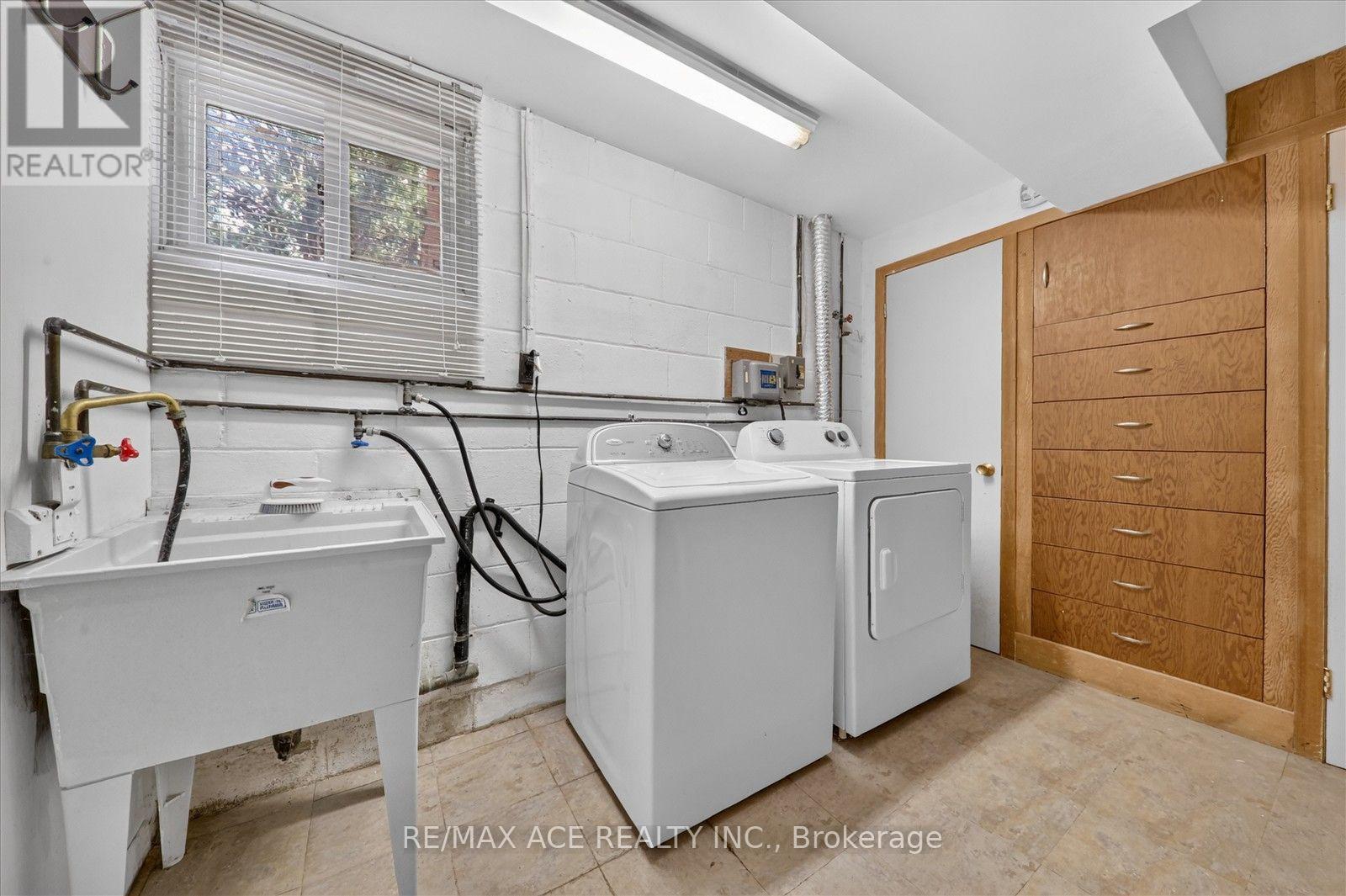 3 Pipestone Place, Toronto, Ontario  M9W 3V4 - Photo 38 - W13755530