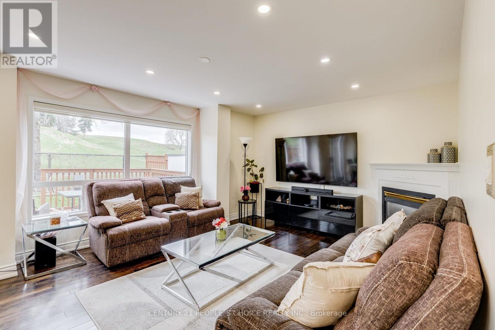 5677 Condor Place, Mississauga, Ontario  L5V 2J4 - Photo 8 - W13755572