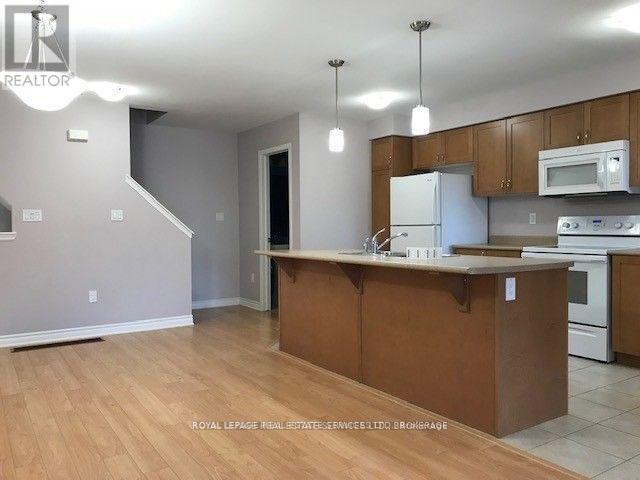 1625 Gainer Crescent, Milton, Ontario  L9T 8X9 - Photo 3 - W13755590