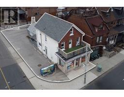 1160 DUFFERIN STREET, Toronto, Ontario
