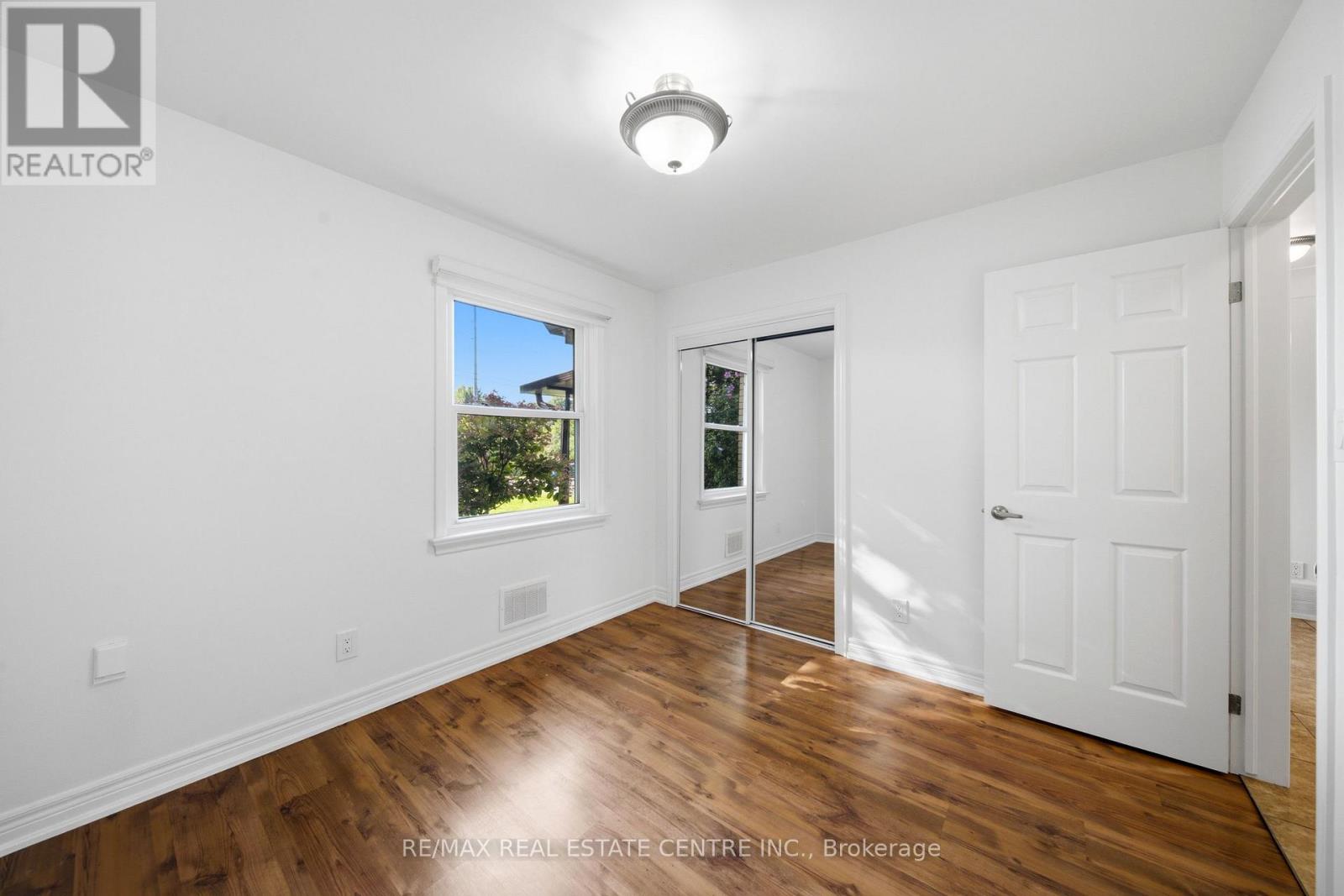 435 Parkside Drive, Hamilton, Ontario  L8B 0Y6 - Photo 19 - X13755256