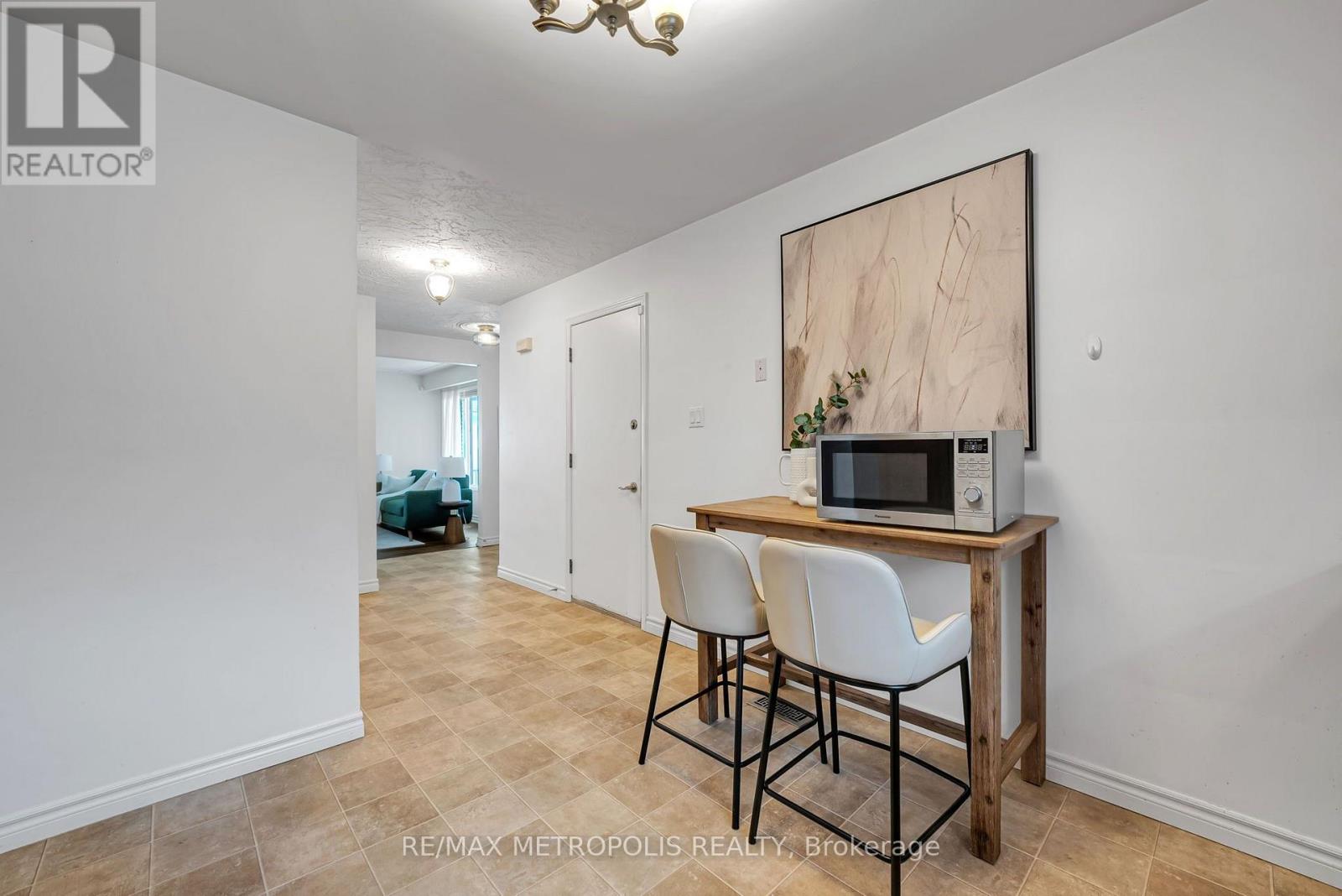 598 Black Oak Crescent, Waterloo, Ontario  N2V 1A5 - Photo 14 - X13755290