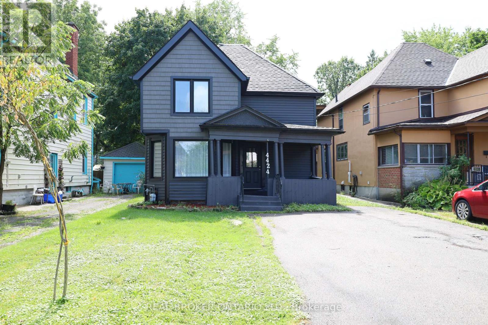 4424 ELLIS STREET, Niagara Falls, Ontario