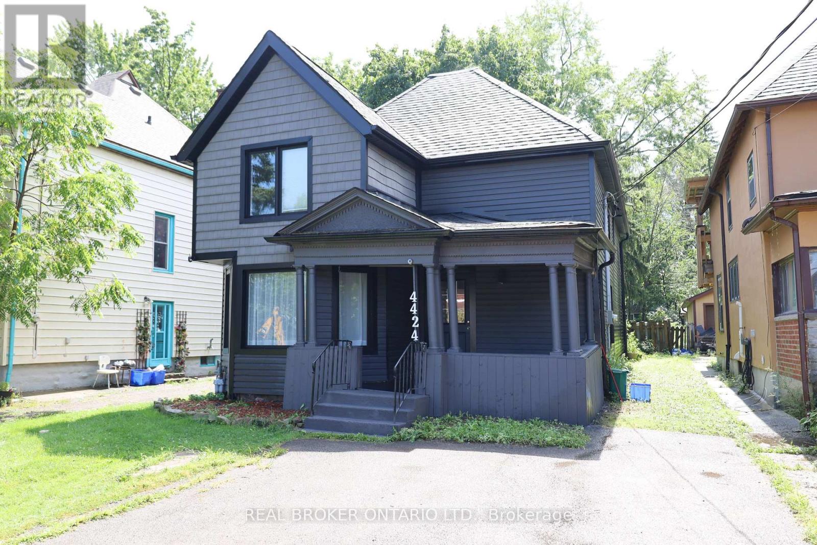 4424 Ellis Street, Niagara Falls, Ontario  L2E 1H4 - Photo 3 - X13755356