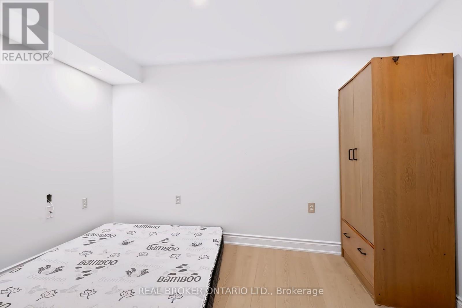 5 Nathaniel Crescent, Kitchener, Ontario N2P 1L3 - Photo 29 - X13755596