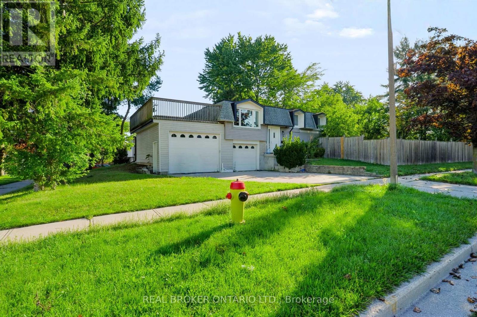 5 Nathaniel Crescent, Kitchener, Ontario N2P 1L3 - Photo 4 - X13755596