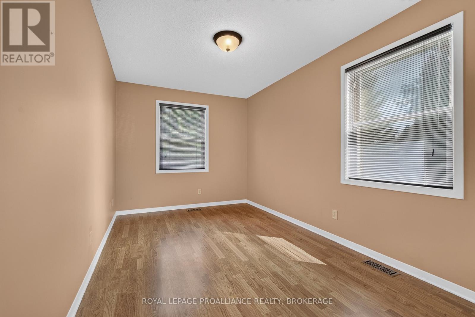 378 Waterloo Drive, Kingston, Ontario  K7M 8X6 - Photo 16 - X13754194