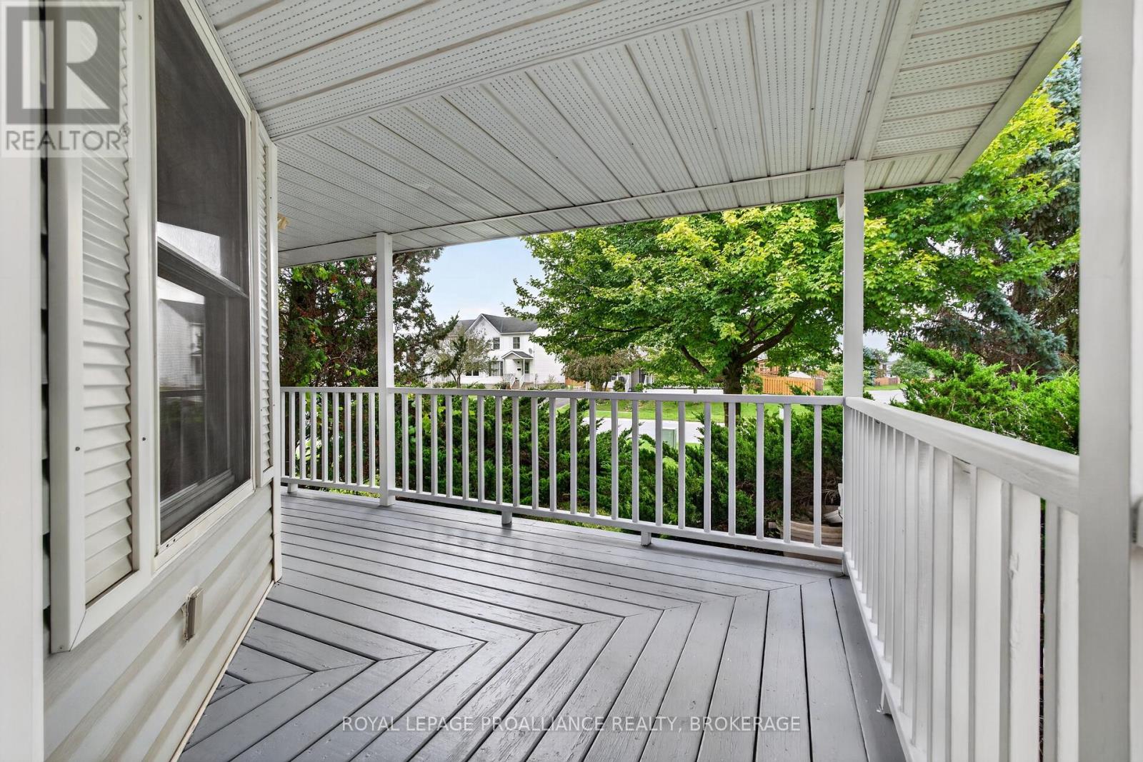 378 Waterloo Drive, Kingston, Ontario  K7M 8X6 - Photo 6 - X13754194