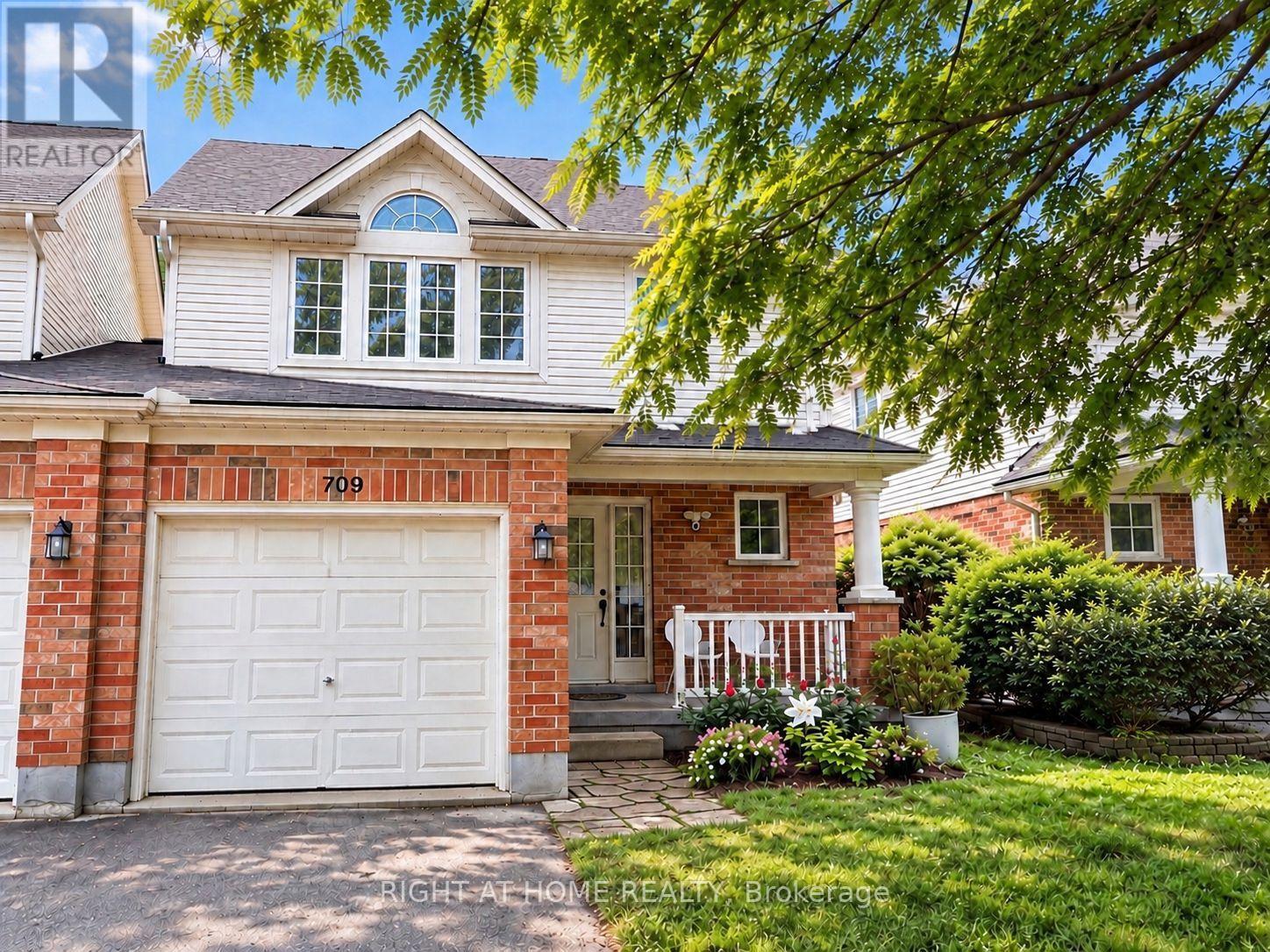 709 SILVERSMITH STREET, London North, Ontario