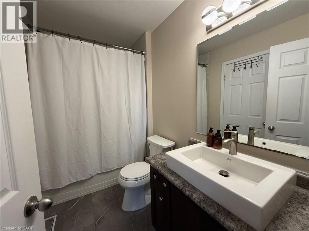 255 Maitland Street Unit# 5j, Kitchener, Ontario  N2R 0C8 - Photo 12 - 40861086
