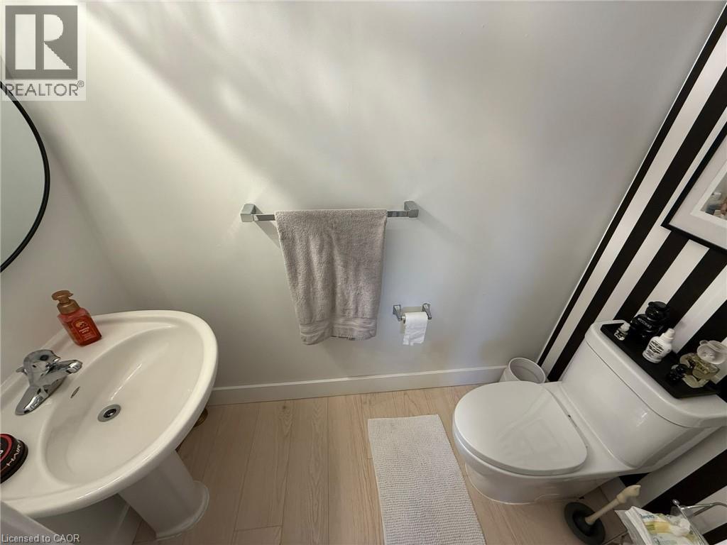 255 Maitland Street Unit# 5j, Kitchener, Ontario  N2R 0C8 - Photo 6 - 40861086