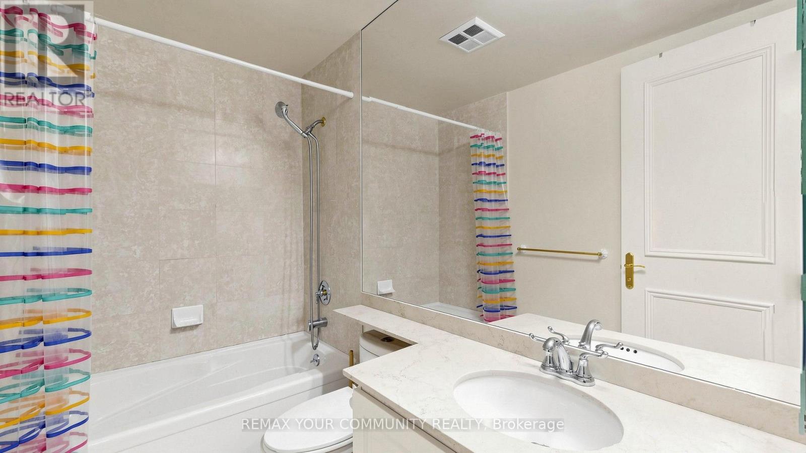 410 - 10 Old York Mills Road, Toronto, Ontario  M2P 2G9 - Photo 35 - C13755438