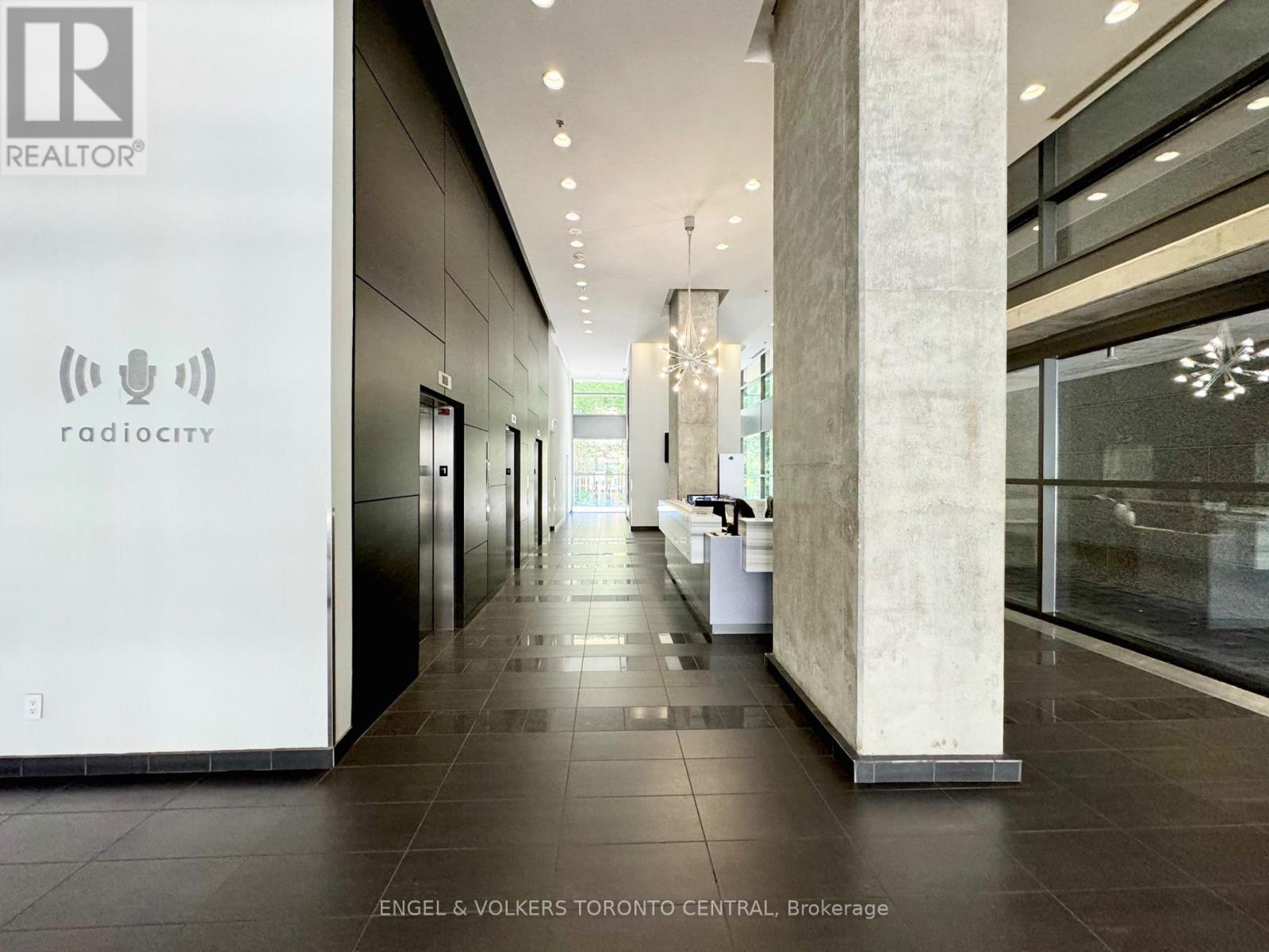 306 - 281 Mutual Street, Toronto, Ontario  M4Y 3C4 - Photo 11 - C13755566