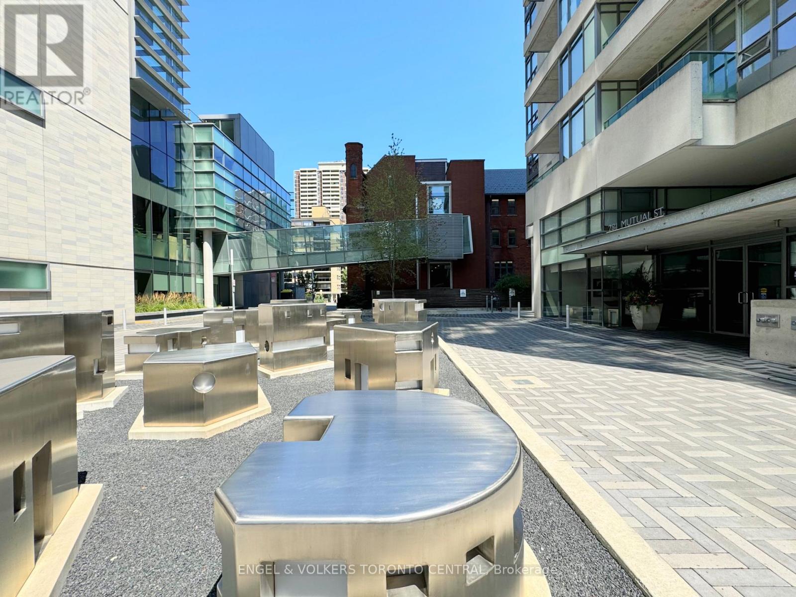306 - 281 Mutual Street, Toronto, Ontario  M4Y 3C4 - Photo 29 - C13755566