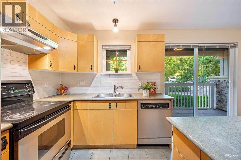 17 7488 Southwynde Avenue, Burnaby, British Columbia  V3N 5C6 - Photo 6 - R3159729