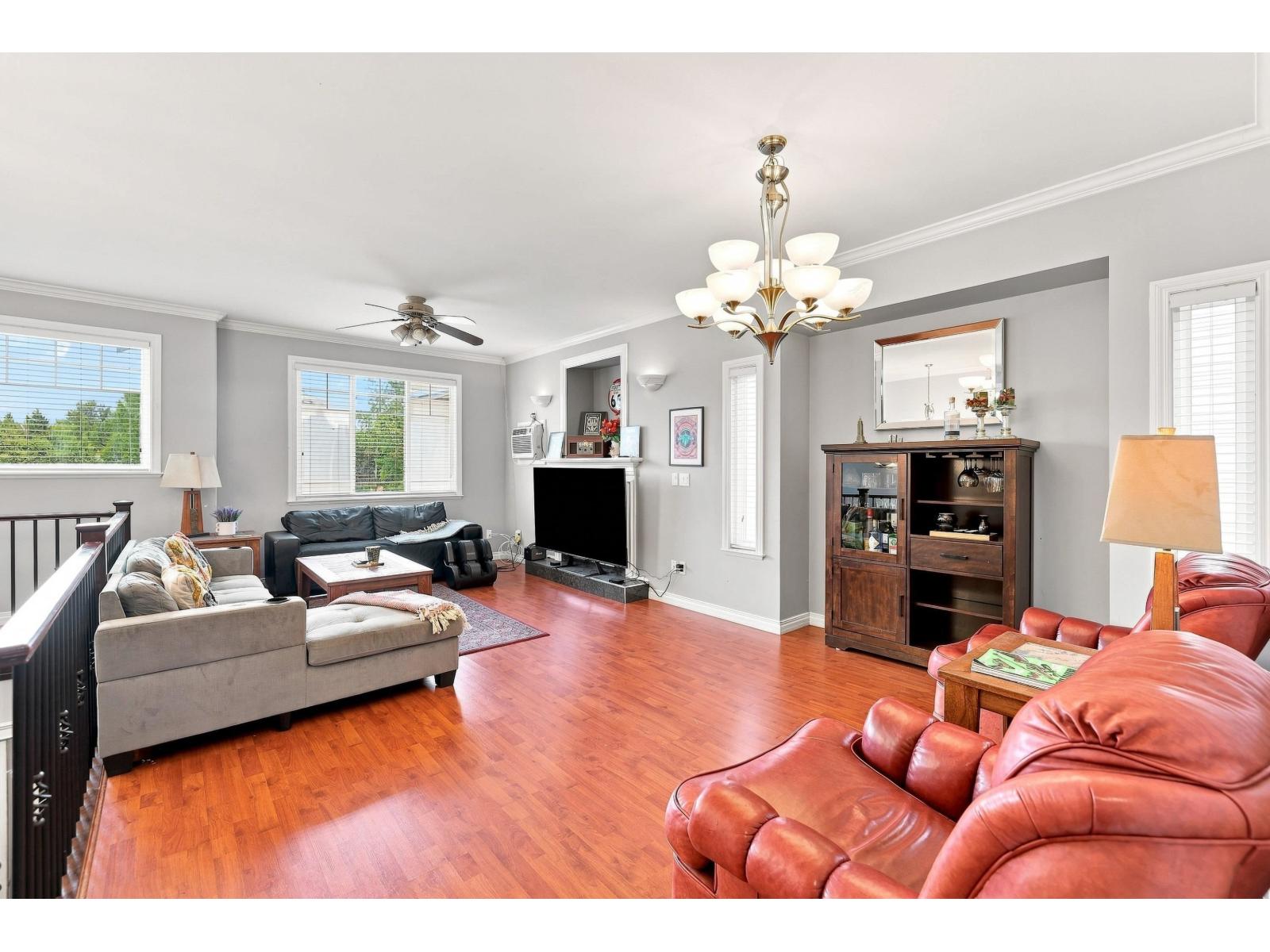 34158 Amblewood Place, Abbotsford, British Columbia  V2S 7N2 - Photo 4 - R3161478