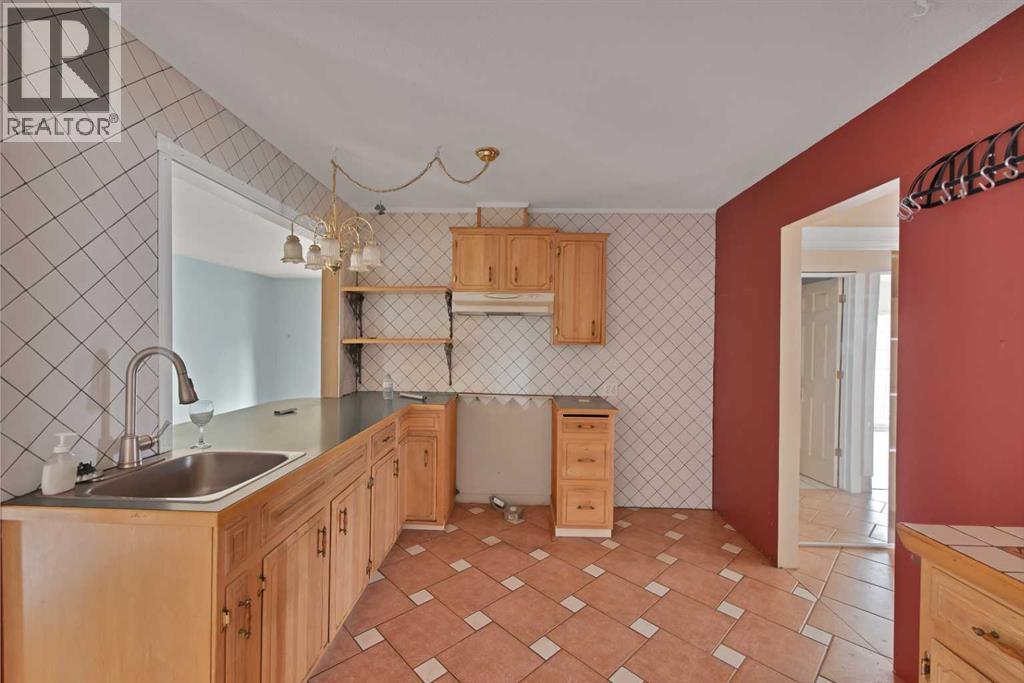 732 Sabrina Road SW, Calgary, Alberta  T2W 0P3 - Photo 10 - A2343314