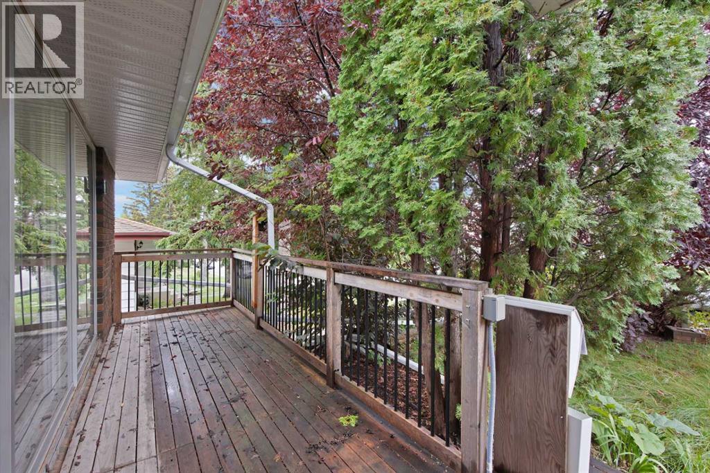 732 Sabrina Road SW, Calgary, Alberta  T2W 0P3 - Photo 5 - A2343314
