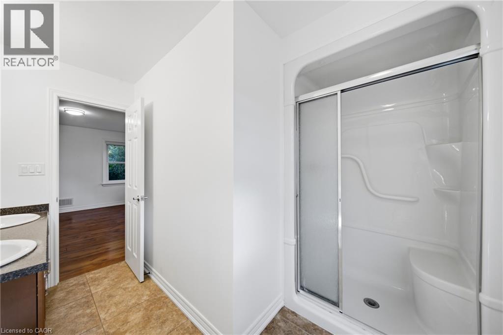 435 Parkside Drive, Waterdown, Ontario  L8B 0Y6 - Photo 24 - 40861185