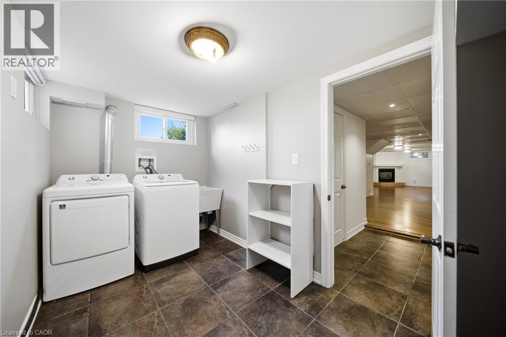 435 Parkside Drive, Waterdown, Ontario  L8B 0Y6 - Photo 37 - 40861185