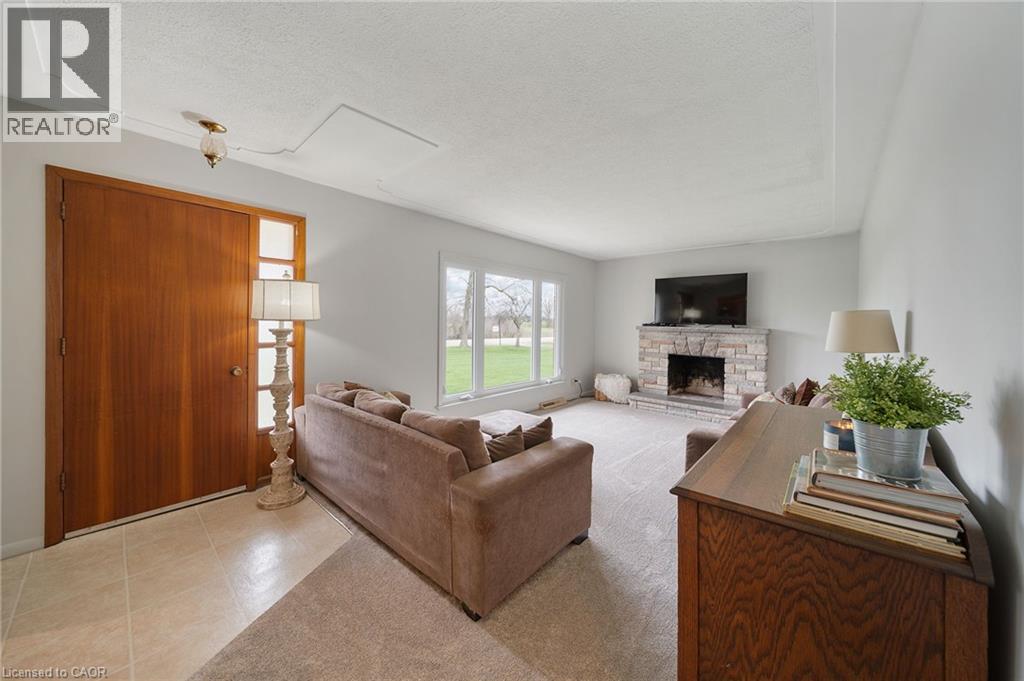 2223 Hall Road, Binbrook, Ontario  L0R 1C0 - Photo 17 - 40861216
