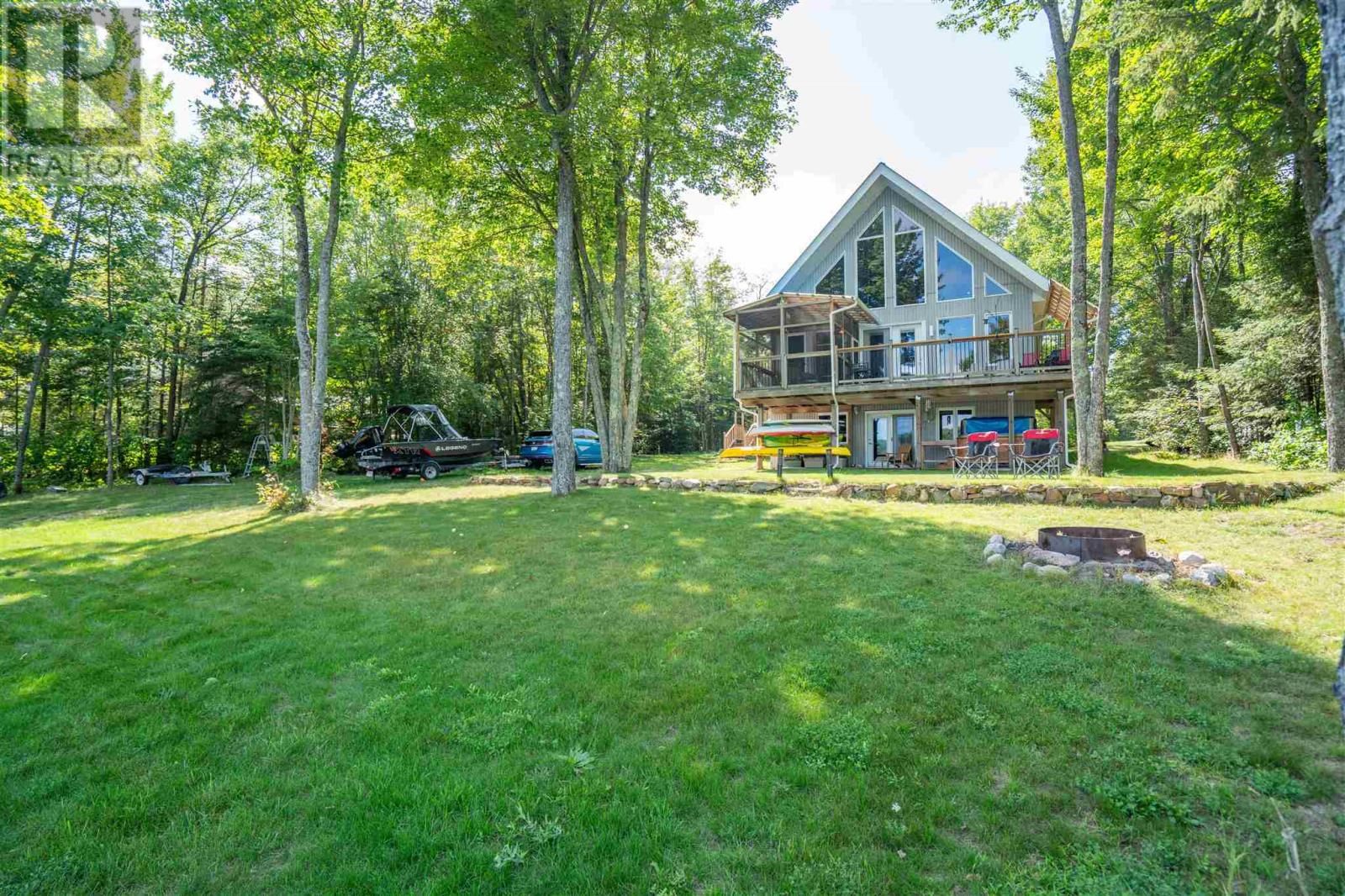 760 Finns Bay Rd N, Laird, Ontario  P0S 1C0 - Photo 4 - SM262453