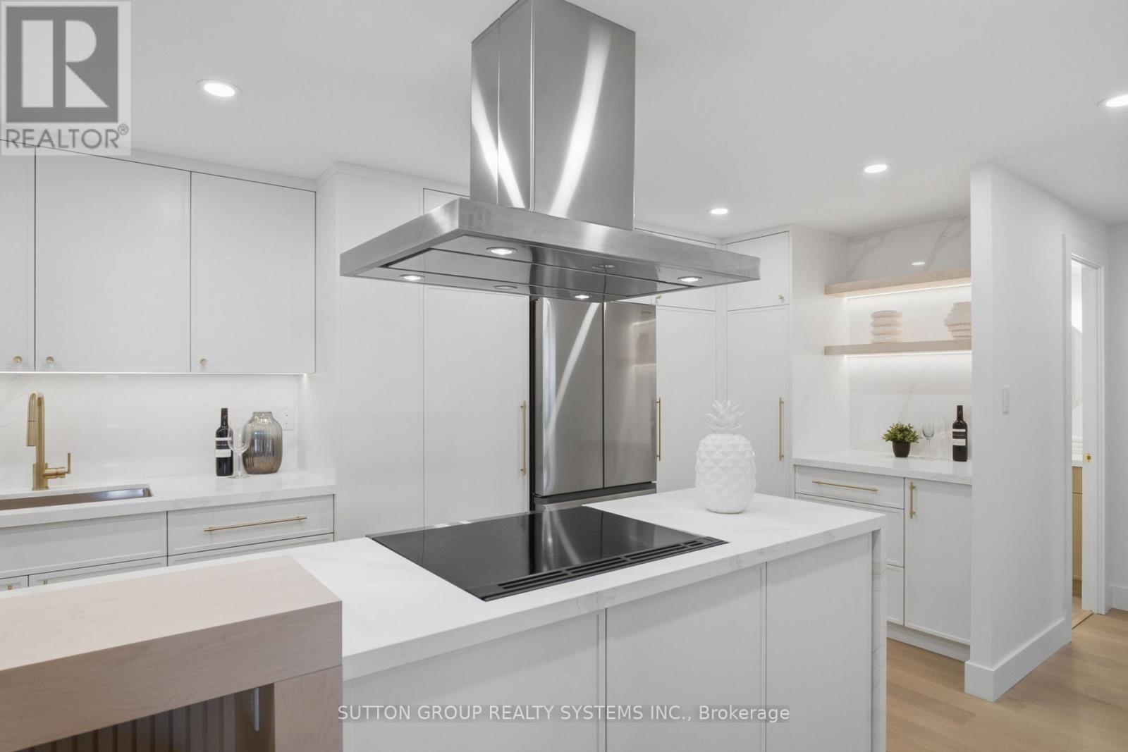 1504 - 812 Burnhamthorpe Road, Toronto, Ontario  M9C 4W1 - Photo 18 - W13755536