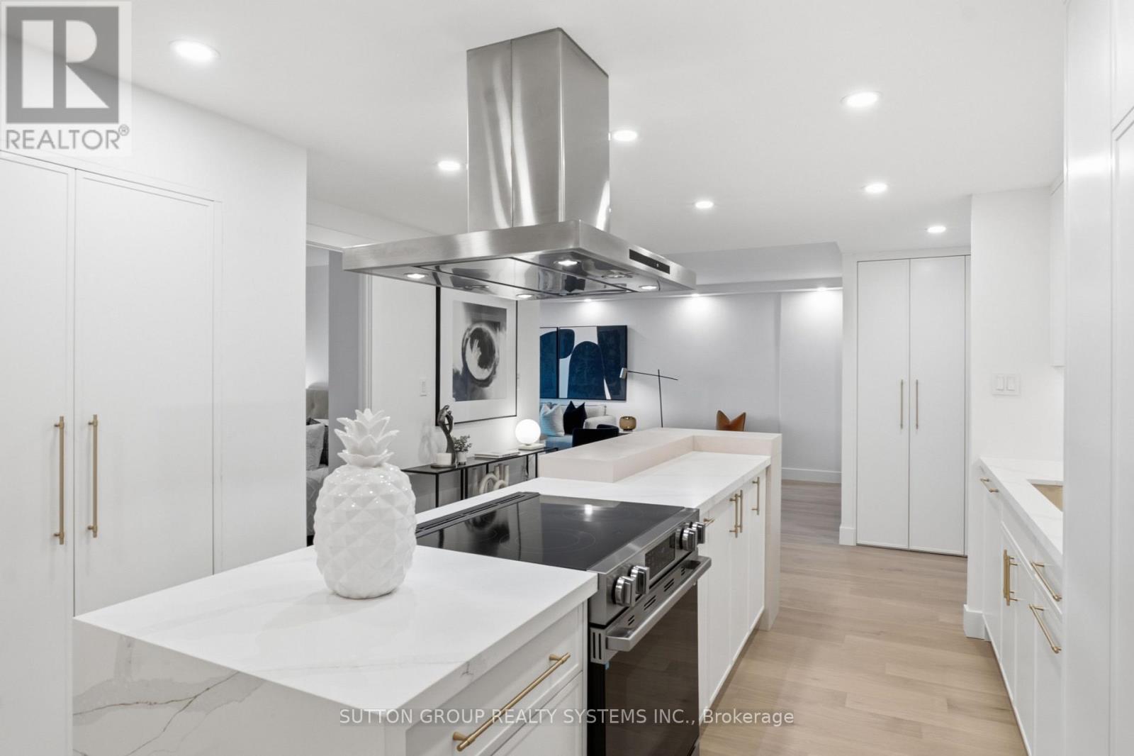 1504 - 812 Burnhamthorpe Road, Toronto, Ontario  M9C 4W1 - Photo 15 - W13755536