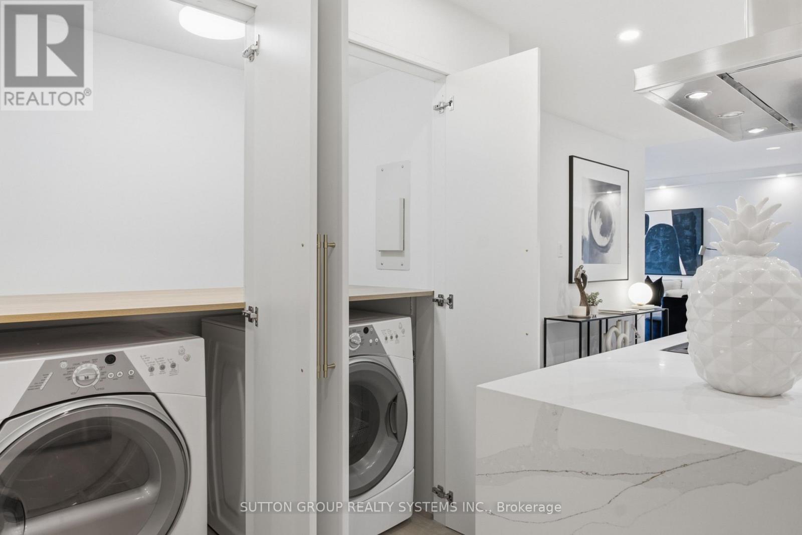 1504 - 812 Burnhamthorpe Road, Toronto, Ontario  M9C 4W1 - Photo 24 - W13755536