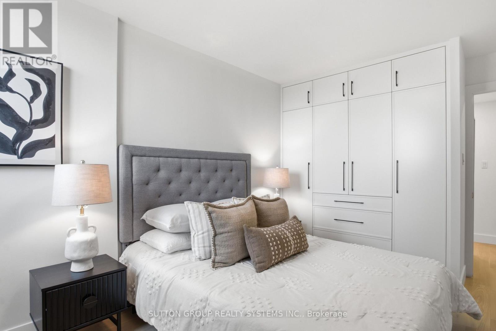 1504 - 812 Burnhamthorpe Road, Toronto, Ontario  M9C 4W1 - Photo 27 - W13755536