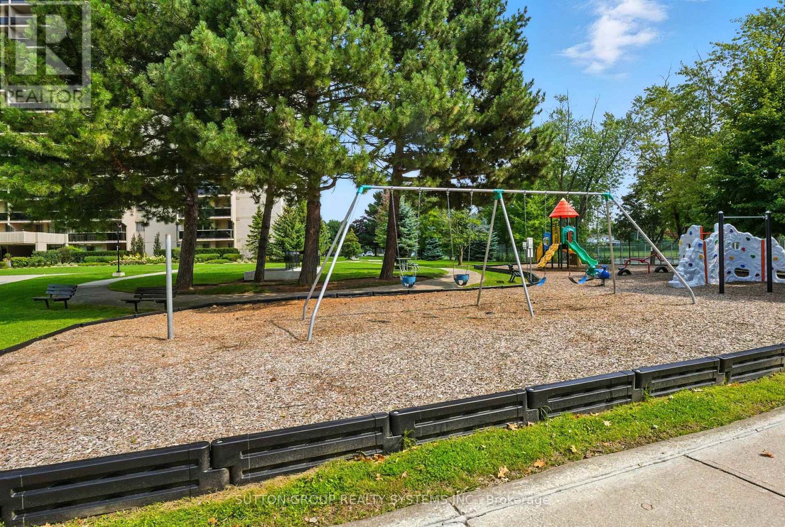 1504 - 812 Burnhamthorpe Road, Toronto, Ontario  M9C 4W1 - Photo 40 - W13755536