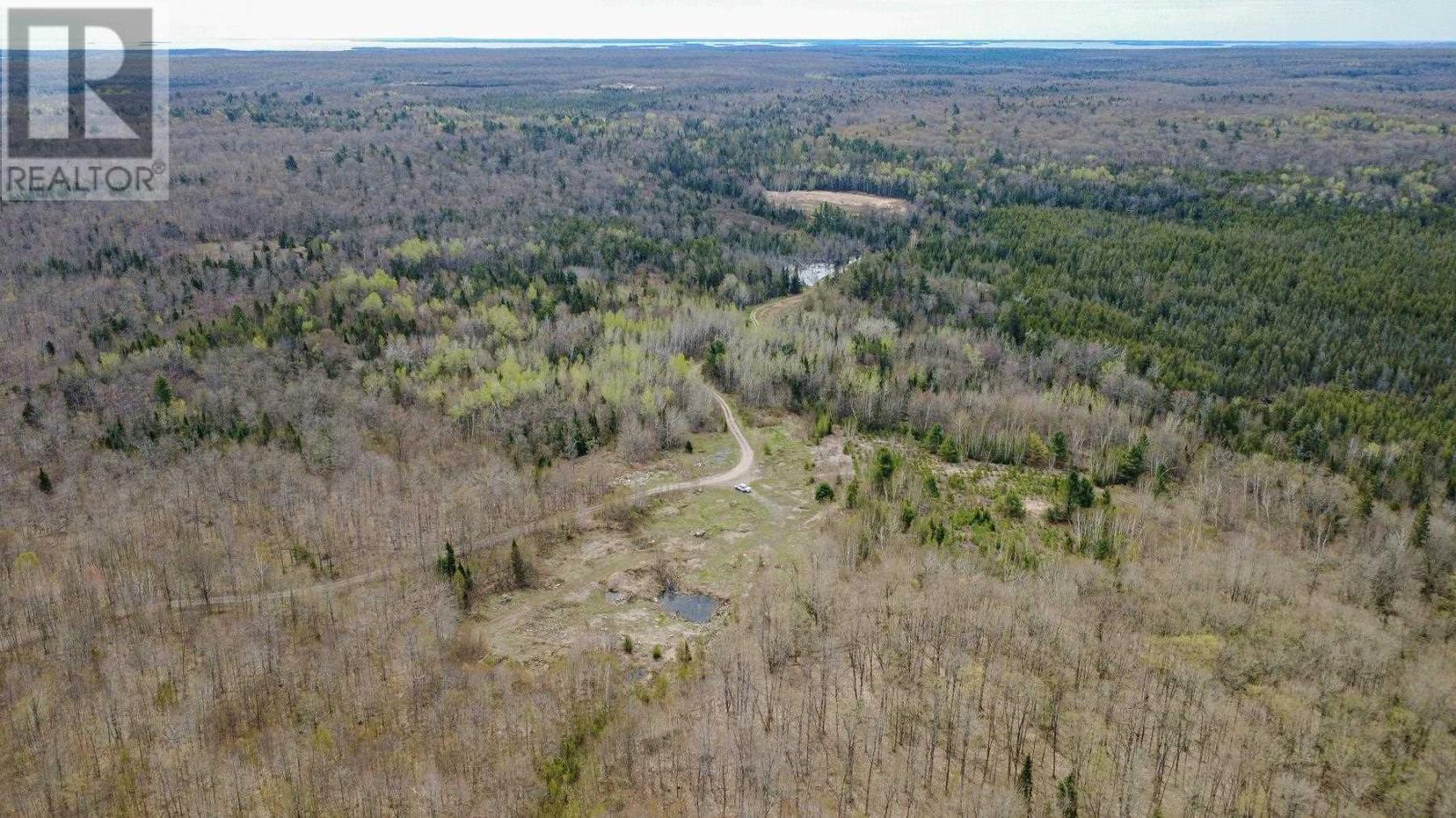 0 Base Line Rd, Hilton Beach, Ontario  P0R 1G0 - Photo 15 - SM262454