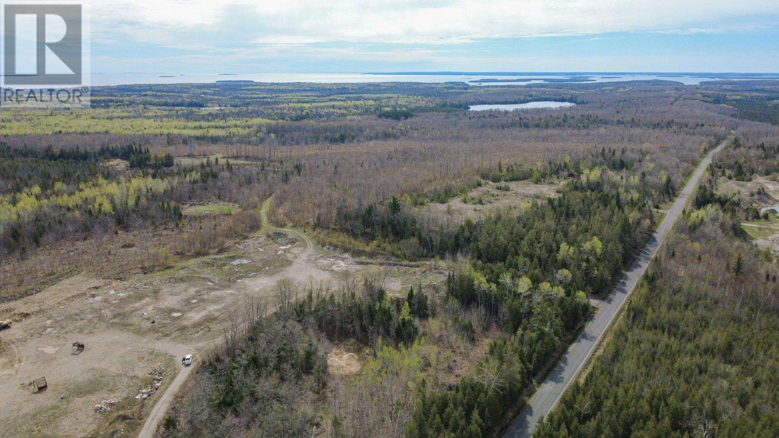 0 Base Line Rd, Hilton Beach, Ontario  P0R 1G0 - Photo 4 - SM262454