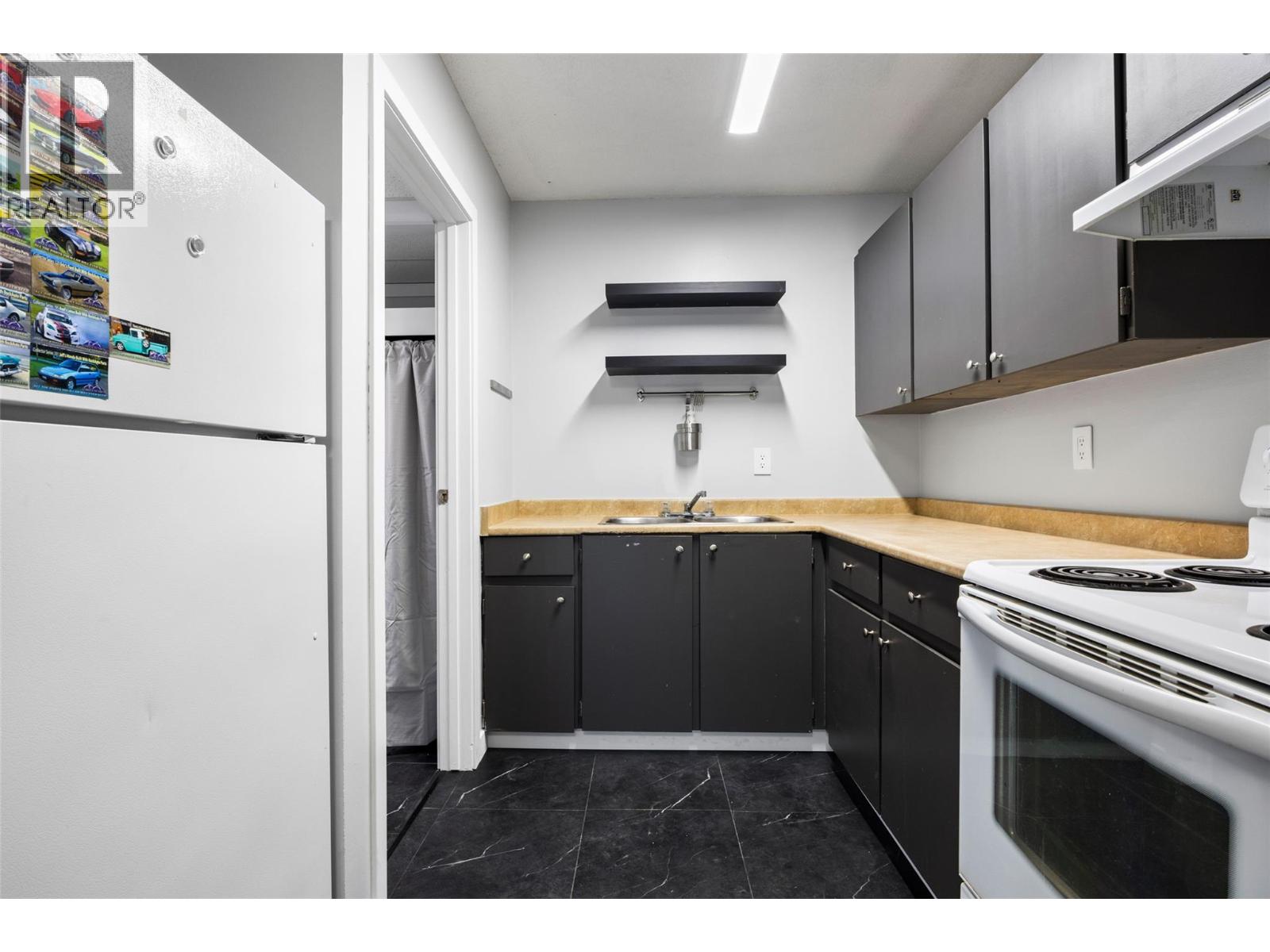 1221 Hugh Allan Drive Unit# 2, Kamloops, British Columbia  V1S 1M7 - Photo 13 - 10399951