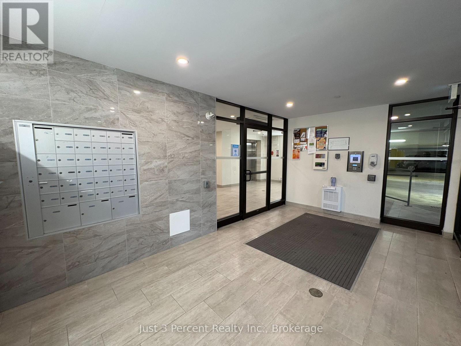 101 - 344 Florence Drive, Peterborough, Ontario  K9J 0K4 - Photo 6 - X13755738
