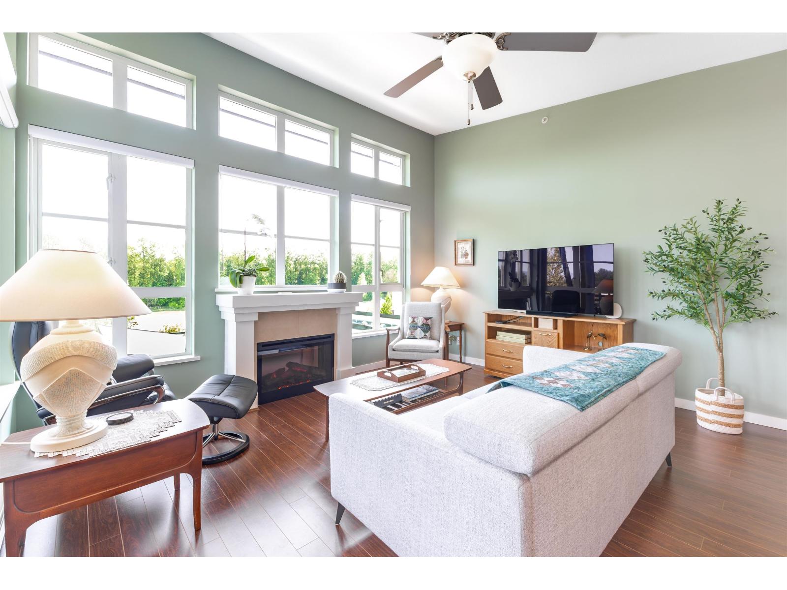 416 23215 Billy Brown Road, Langley, British Columbia  V1M 0B7 - Photo 5 - R3161612